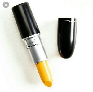 Mac xixi gold lipstick
